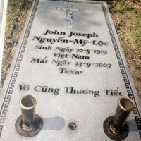 headstone engraving